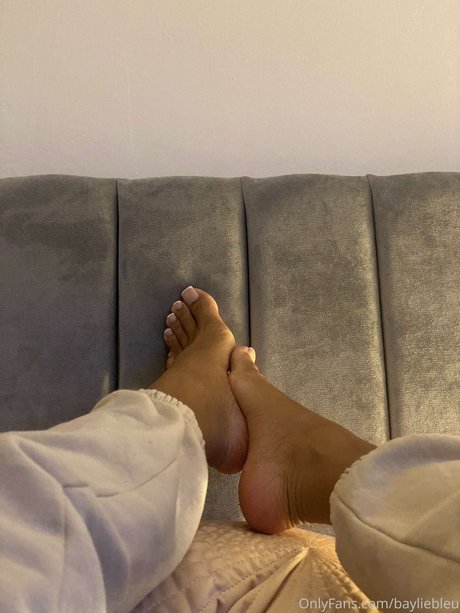 Bayliebleu ポルノモデル 画像