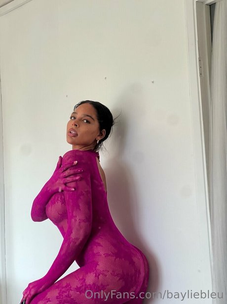 Bayliebleu 美しいポルノスター 画像