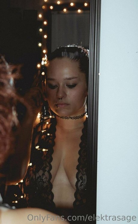 家族限定ファン 裸 アーカイブ