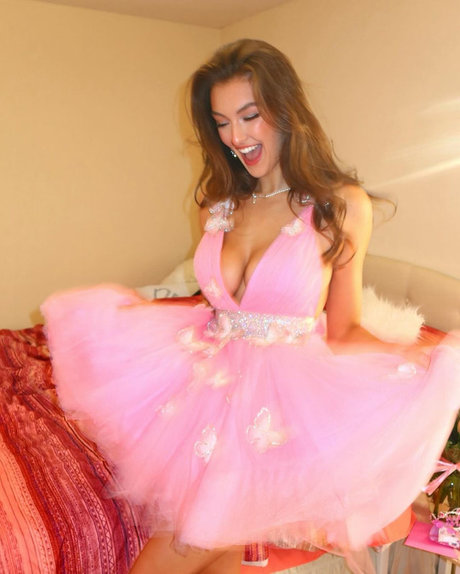 ブラックマジックオンリーファンズ 美しい裸 ギャラリー