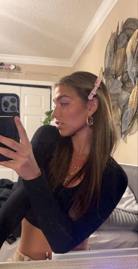 ドイツのアマチュアOnlyFans 美しい裸 写真