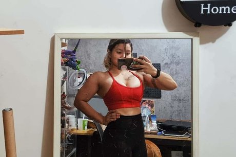 2024年のトップOnlyFans 無料ポルノ 画像