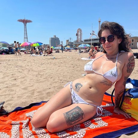 Rax King アダルトスター 写真