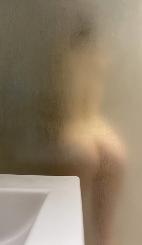 Vlada Dobryak 無料女優 ギャラリー