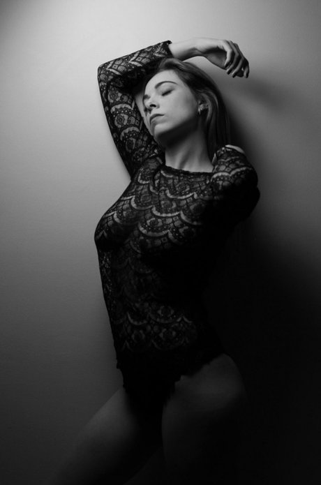 毛深い足のOnlyFans ホットセクシー 画像