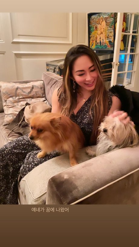 ママの足OnlyFans セクシー 写真