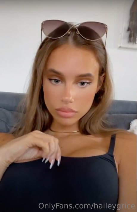 巨乳の熟女オンリーファンズ HD 写真