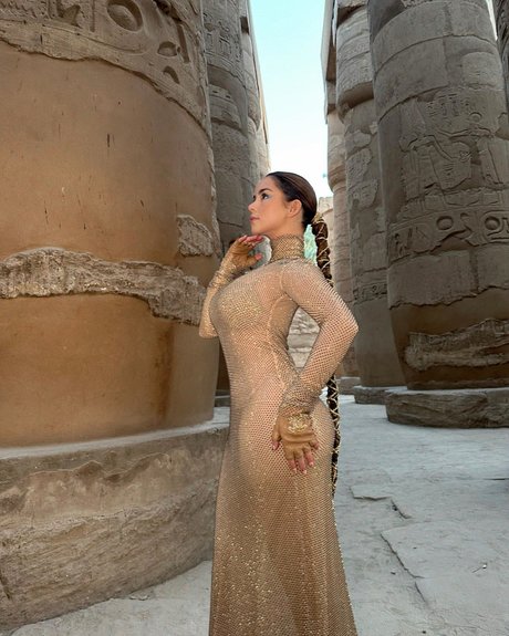 マイクロTバックOnlyFans ポルノグラフィック 写真