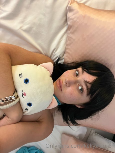 Kelly Lauren トップポルノスター 写真