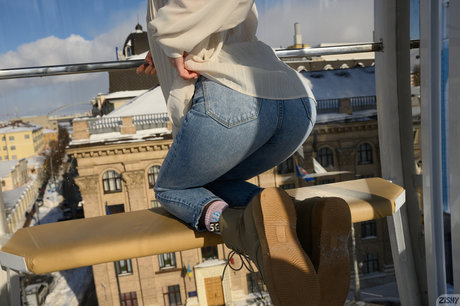 Layana Devis ヌード女優 写真