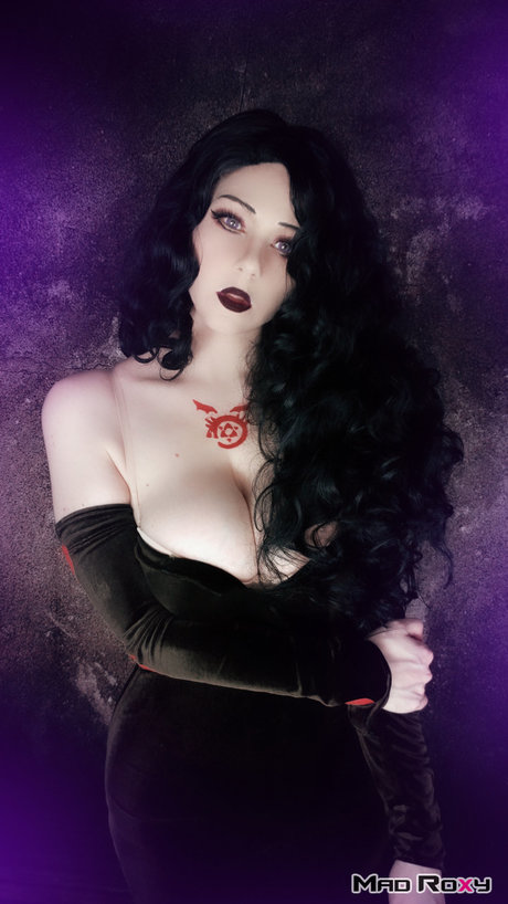 熟女クーガーオンリーファンズ 美しいヌード ギャラリー