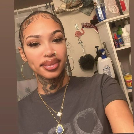 Cynthia Rose_ ヌードモデル 写真