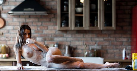 ポーグエボニーオンリーファンズ ホットセクシー 写真