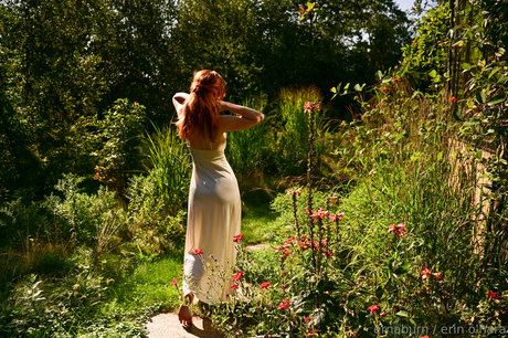 興奮した看護師OnlyFans アート裸 写真