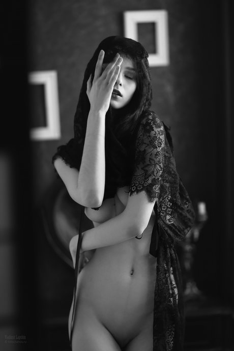 Irina Telicheva_ 無料モデル 写真