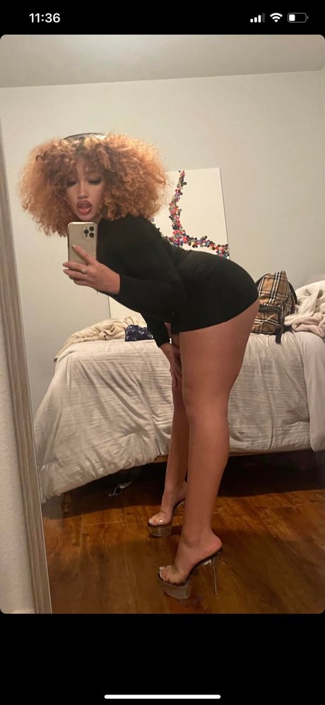 Yasmeen Nicole_ トップモデル ギャラリー