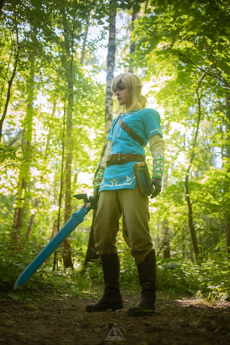 Adamae Dono セクシー女優 写真