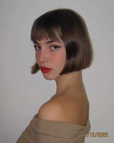 Amelie Manzoli 女優 写真