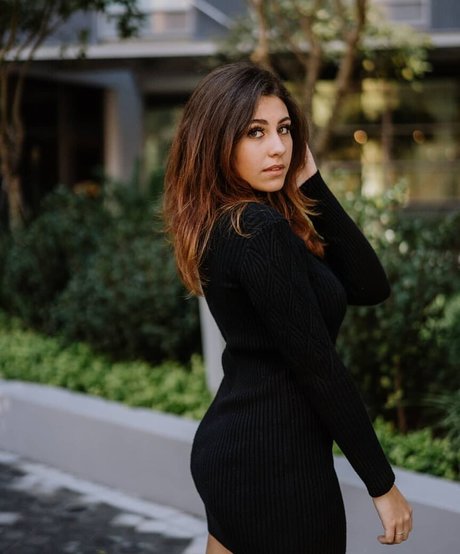 アジア人 BBC オンリーファンズ 無料 ギャラリー