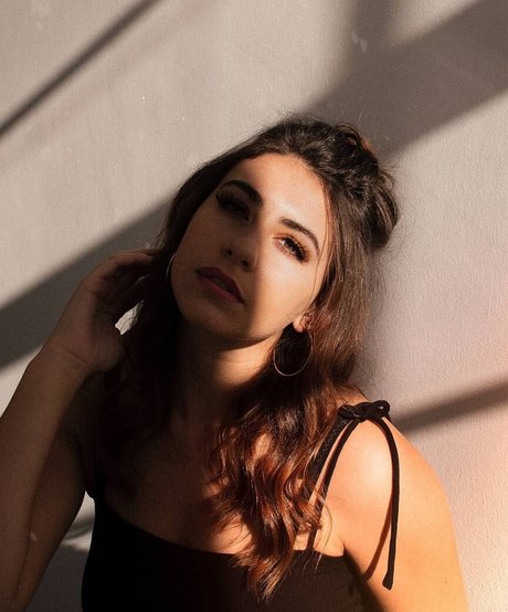 BBC売春婦OnlyFans 無料 写真