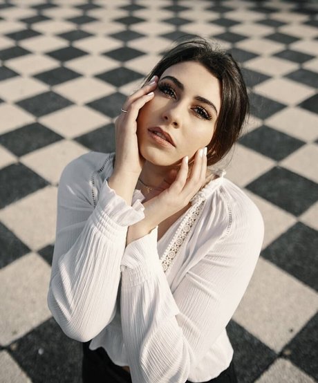 イギリスのプッシーOnlyFans ホットポルノ ギャラリー