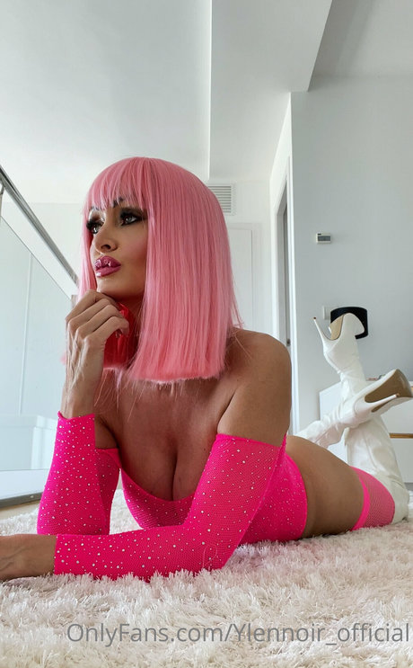 Manuela Blanch かわいいモデル アーカイブ