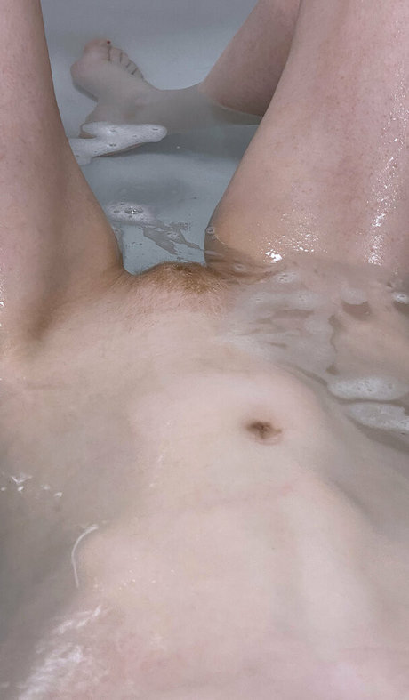 ゴス3P OnlyFans 無料ポルノ 写真