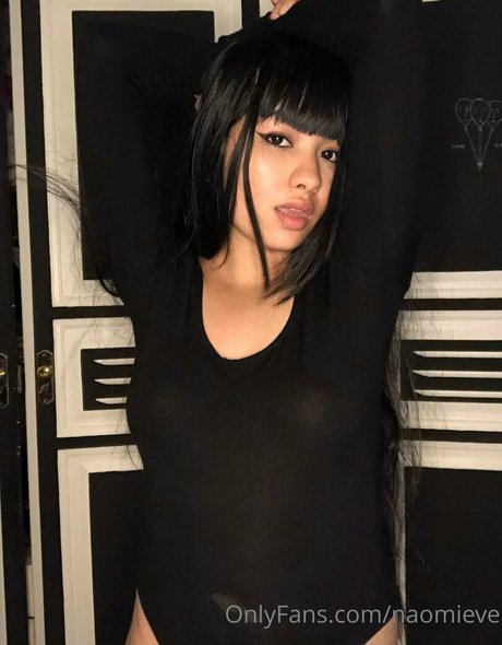 ヴィゴ・オンリーファンズ セクシー アーカイブ