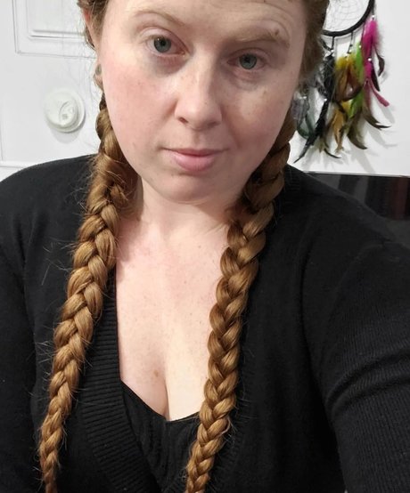 アメリカのオンリーファンズ HD 写真