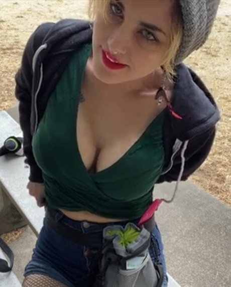 Nagisake 可愛い女優 写真