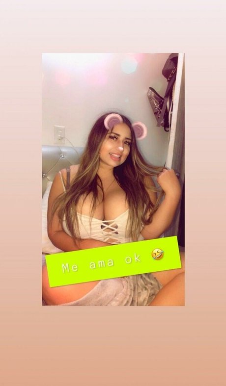 Nimsay アダルトスター 写真