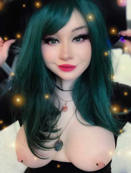 kaileeria 最高の女優 写真