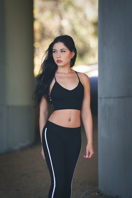 英国のティーンオンリーファン 無料アダルト 写真