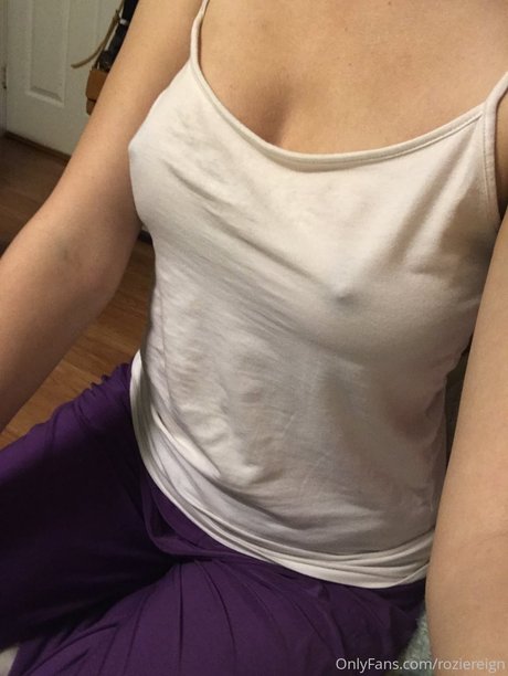 女性の筋肉オンリーファンズ セクシー 写真