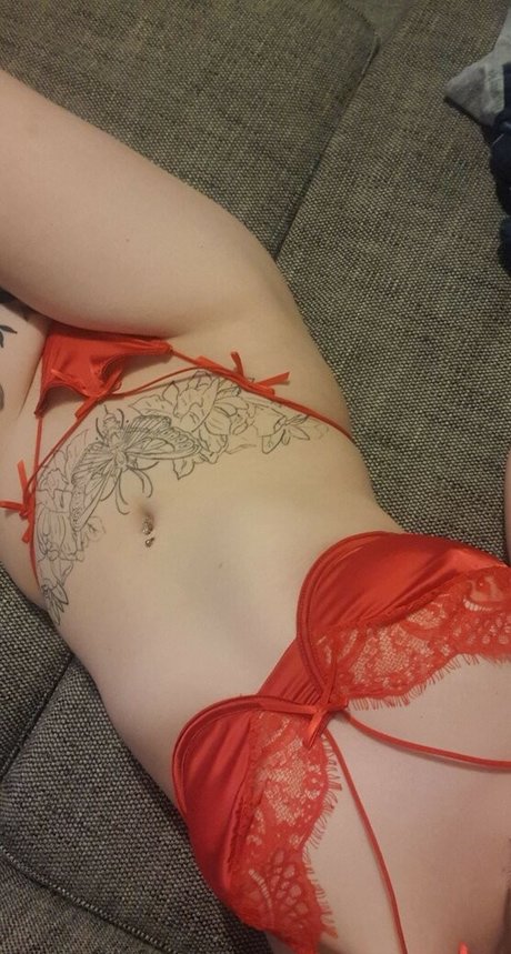 Christina kay スター ヌード 画像