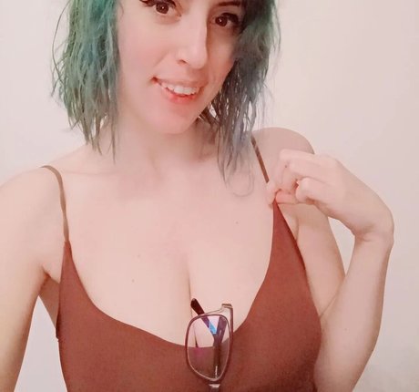 濡れたパンティーOnlyFans ホット 写真