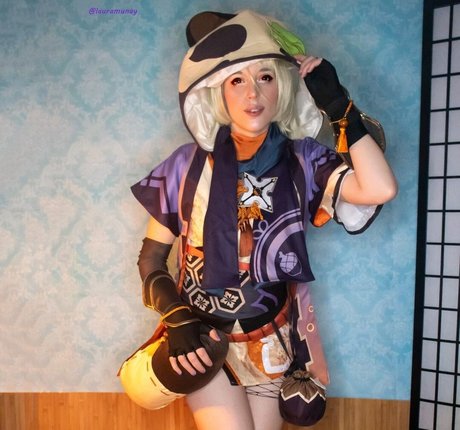 Lauramunay ポルノスター パーフェクト 写真