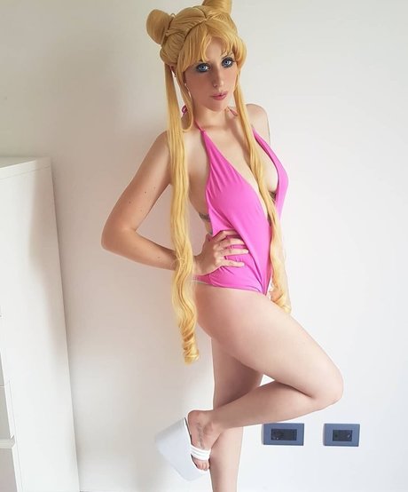 Lauramunay アダルトスター アーカイブ