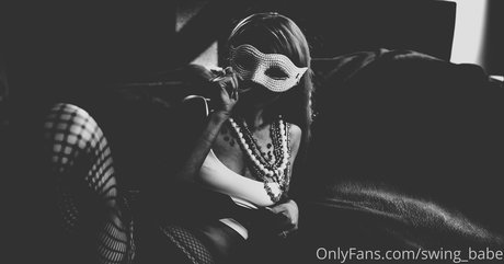 お尻オンリーファン セクシーヌード 写真