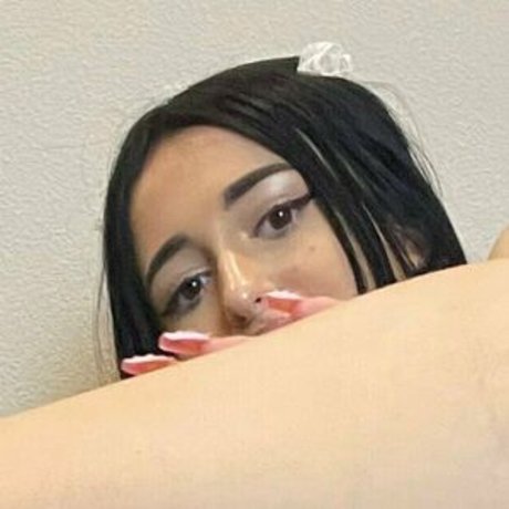 Kittycreammm ホットなポルノスター 写真