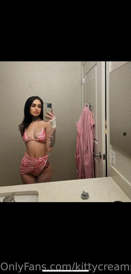 Kittycreammm 美しいポルノスター 画像