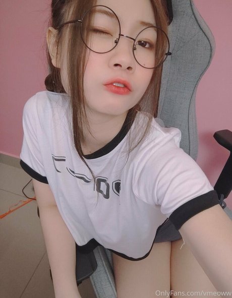 日本の女子高生OnlyFans セクシー ギャラリー