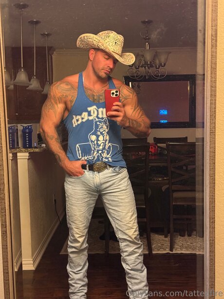 Tattedfire ヌードモデル 画像