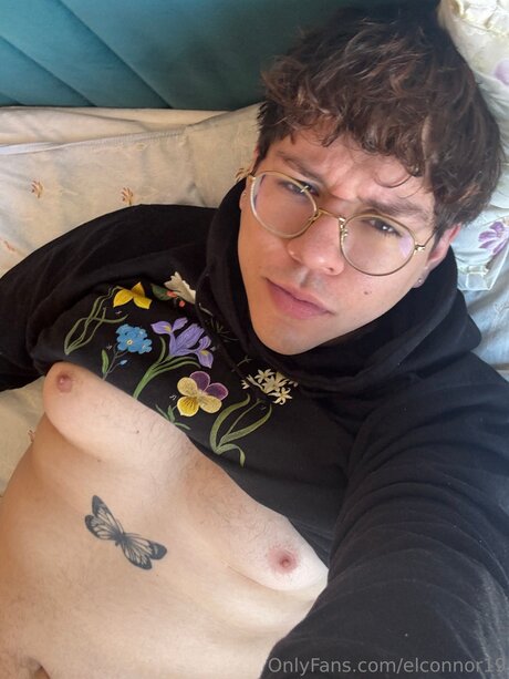 かわいいシーメールオンリーファンズ アダルト無料 写真