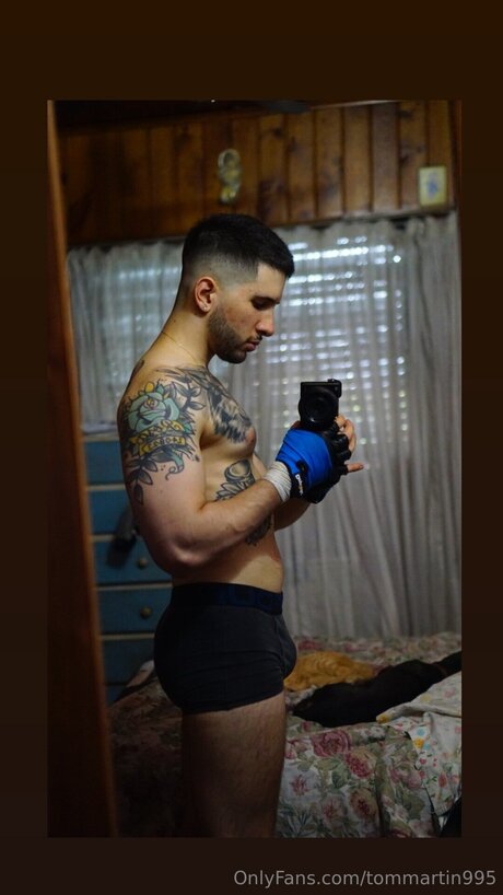 Tommartin995 美しいモデル 画像