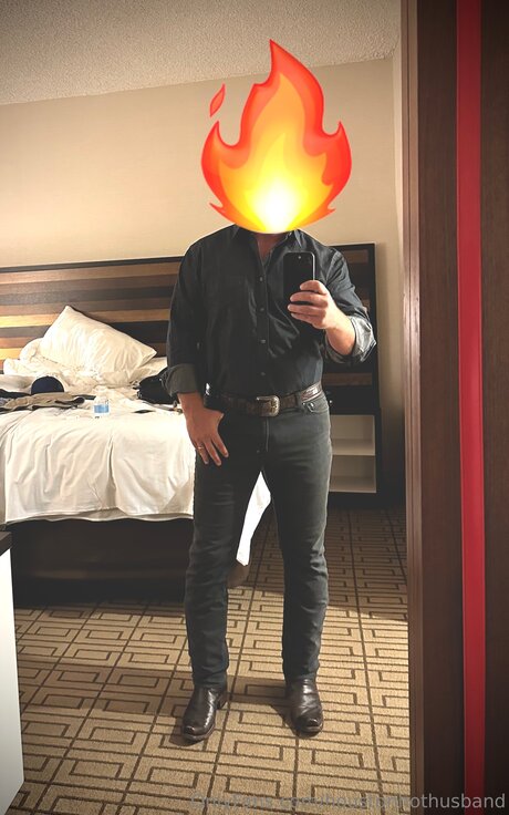 巨尻オンリーファン えろ 写真