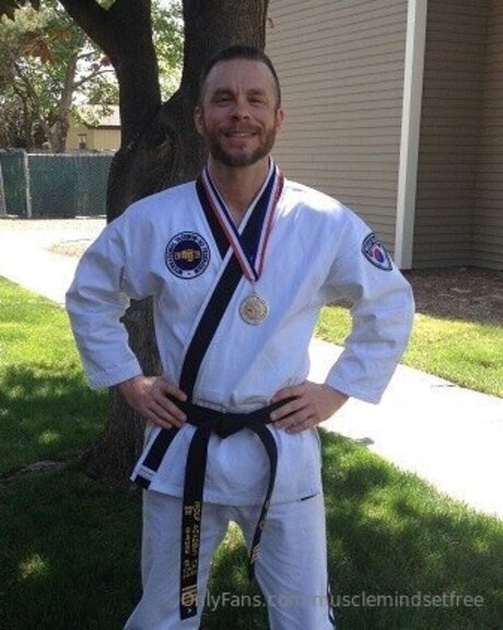 ルビーオンリーファン 無料アダルト 画像