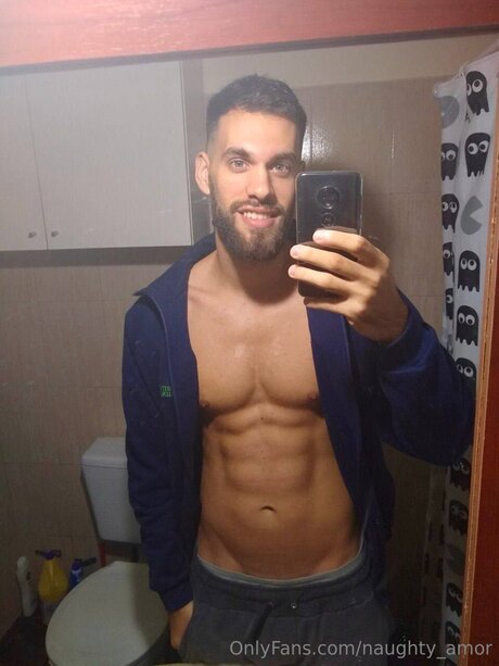 Naughty Amor HDスター 画像