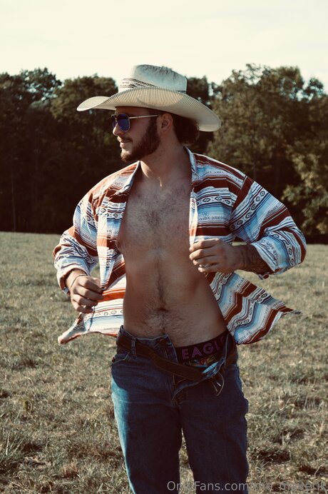 The Maverik 裸のスター 画像