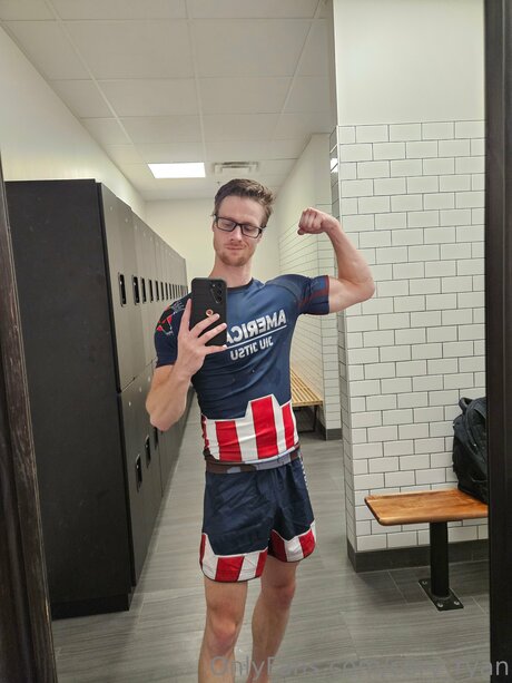 Cory Ryan 独占スター 写真